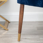 Poltrona accent in velluto Mid-Century Modern