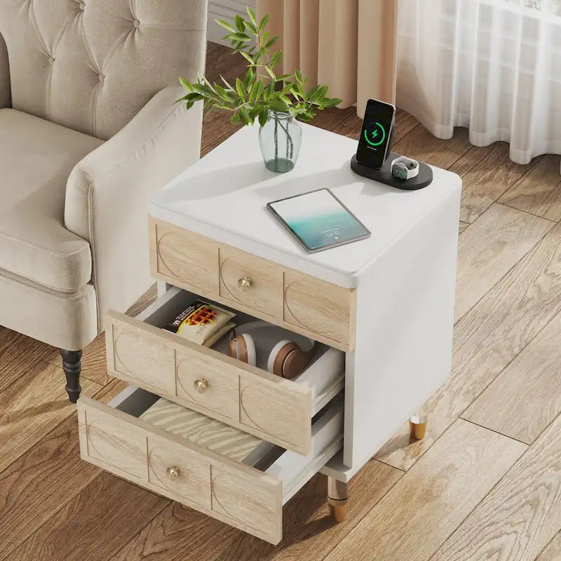 Comodino a 3 cassetti con finitura bicolore